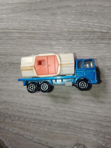 Majorette camion saviem