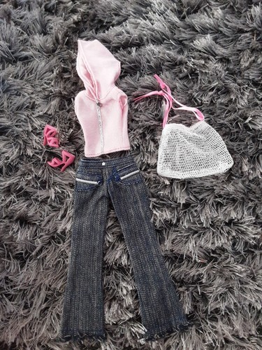 Vêtement barbie - vêtement,