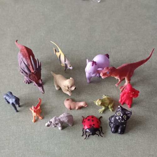 Lot figurines animaux en - de,