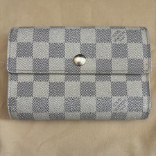 Louis Vuitton Porte Feuilles