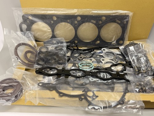 Toyota 2uz 7l engine - toyota,