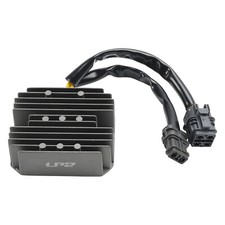 Régulateur de tension pour