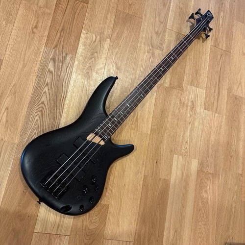 Corps basse électrique - de,