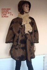 ZARA MANTEAU CAPE A CAPUCHE 48