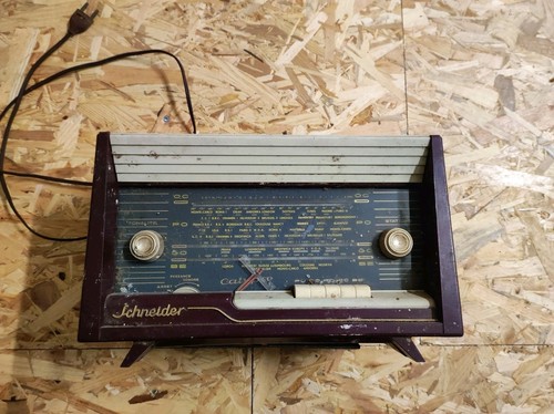 Ancien poste lampes - 1/,