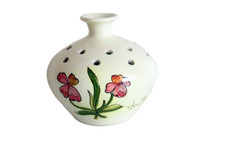 VASE PIQUE FLEUR EN PORCELAINE