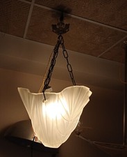 Suspension verre signé Degué