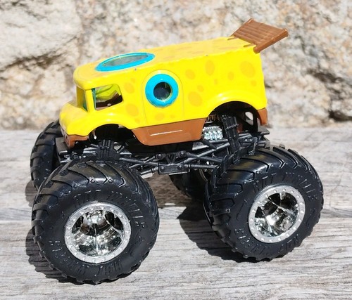 Voiture miniature monster - voiture,
