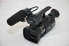 JVC GY-HM150E 3CCD Pro HD SD compact handheld memory card camcorder plack