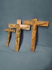 3 ANTIQUE HANGING CROSSES/XXe/BRONZE/H. 15.5; 15; 10.5cm/ALTAR/CHURCH/JESUS
