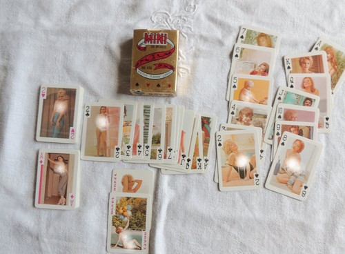 Jeu cartes pinup - de,