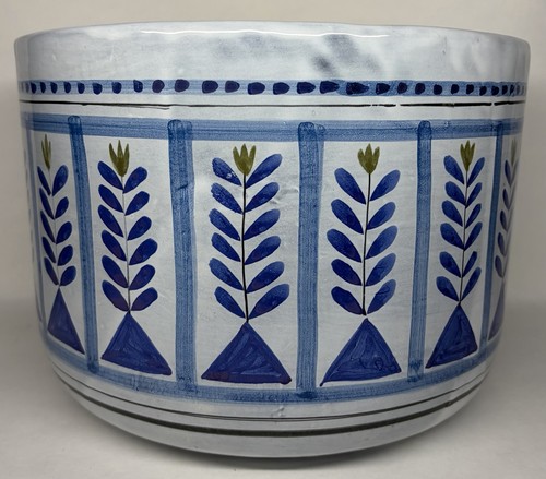 Rare grand cache pot - rare,