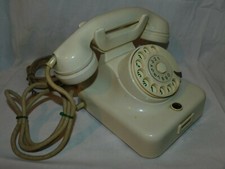 ANCIEN TELEPHONE ALLEMAND
