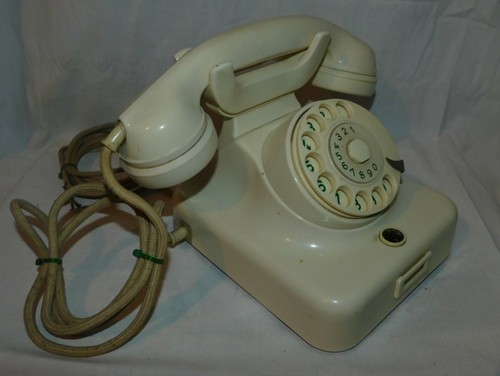 Ancien telephone allemand - ancien,