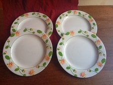 SERIE DE 4 ASSIETTES VINTAGE