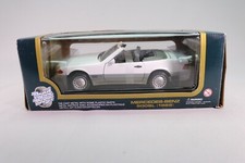 LE636 ROAD TOUGH T5203 Voiture 1/18 1:18 Mercedes Benz 500SL 1989 cab blanc