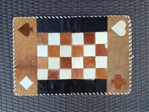 Ancien tapis jeu - de, en