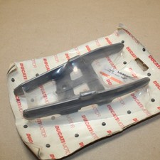 PATIN DE CHAINE  900 MONSTER