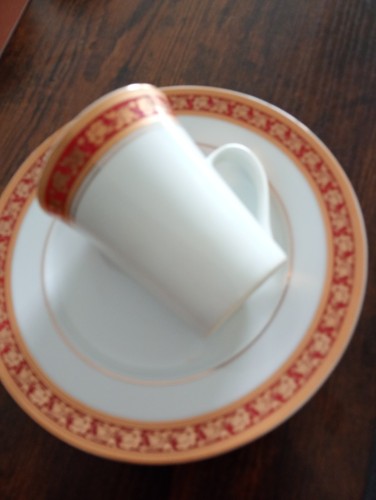 Tasse haute sous - et, sous-tasse