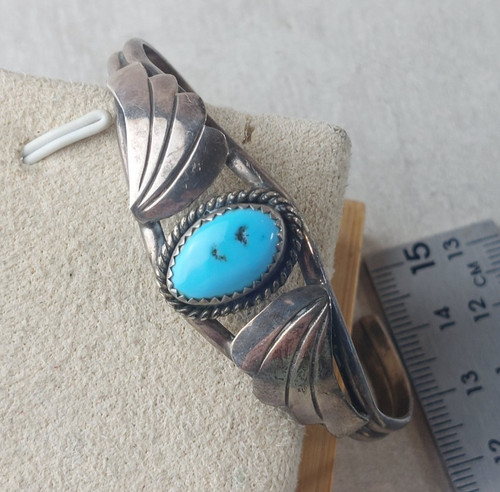 Ancien bracelet rigide - , /