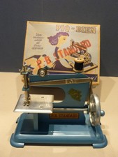 MACHINE A COUDRE PIQ BIEN