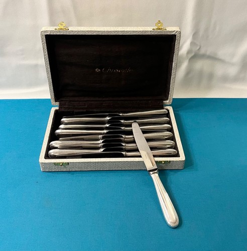 Brillant couteaux a - couteaux,