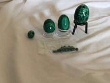 # Lot Crystals.4 Egg in Malachite. Lithotherapy, minerals, gemstone