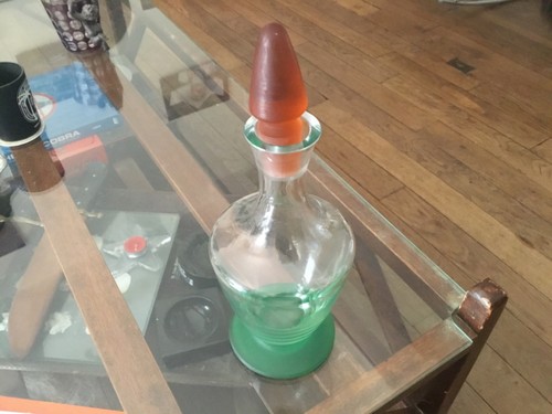 Carafe vin jus de fruit - a, a