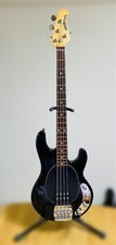 MUSICMAN STINGRAY / guitare