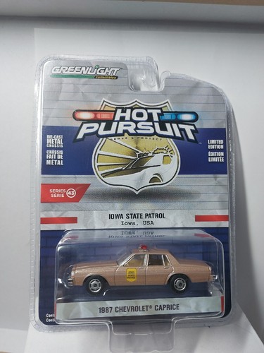 Greenlight hot - 2/64,