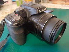Panasonic LUMIX DMC-FZ200