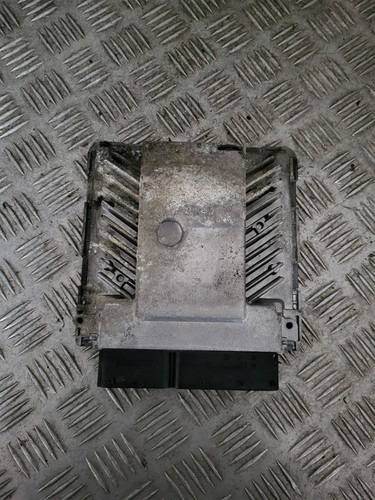 Calculateur moteur - ,