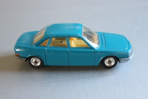 Voiture dinky toys - dinky,
