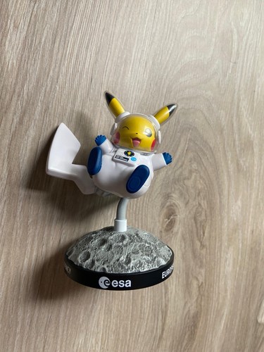 Pokémon center esa figurine - pokémon,