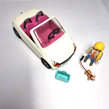 Playmobil  5585 City life Voiture cabriolet avec personnage, chien et son panier