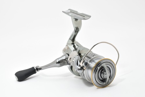 Near mint moulinet - mint🌟,