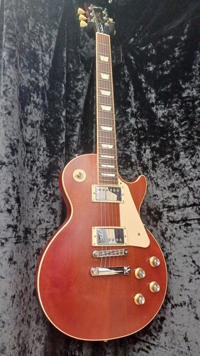 Guitare électrique - (gibson),