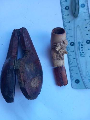Ancien fume cigarette - fume, ecume