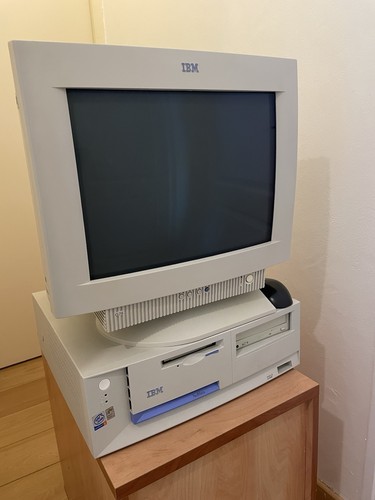 Ibm g74 crt monitor vintage - ibm,