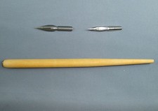 CALLIGRAPHIE/DESSIN/ PORTE