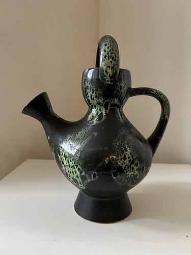 Pichet gargoulette - , en