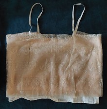 Cache corset tulle brodé et soie rose 1900