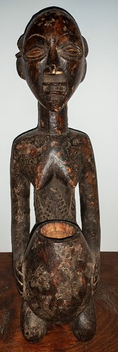 Ancienne statuette - ​🗿,