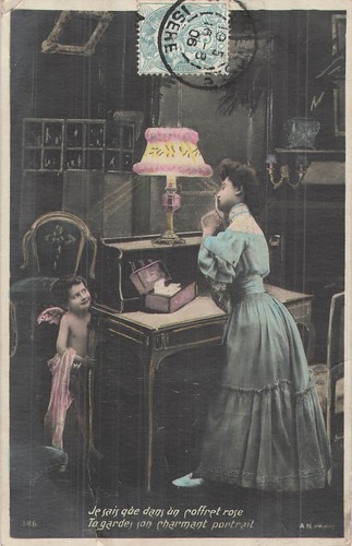 Bureau lampe femme elegante - cp,