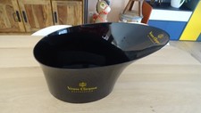 CHAMPAGNE VEUVE CLICQUOT PLV