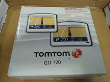 TomTom GO 720 GPS Navigation System Auto Mountable Boxed W/ Charging Station