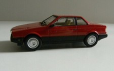 1/43 MASERATI KARIF 1988 rouge en l'état