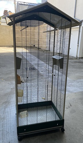 Une cage oiseaux volière - une, oiseaux,