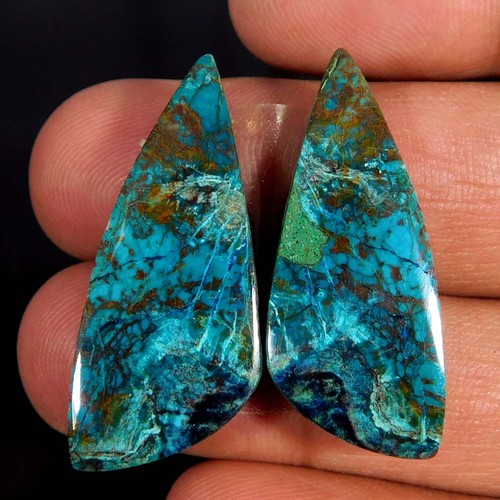 25cts paire de pierres - 30.25cts.,