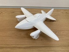 Avion ancien en céramique